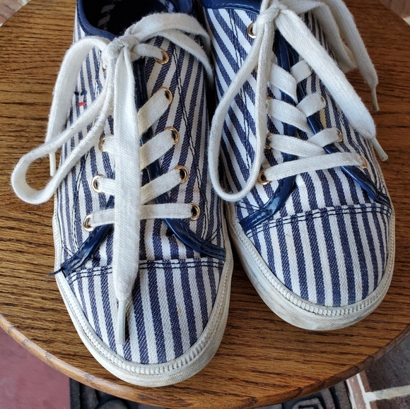 Tommy Hilfiger Blue and White Stripe Sneakers - Picture 2 of 7